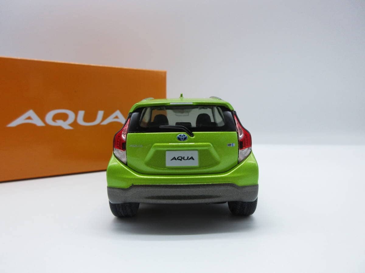 Amazon | 1/30 ミニカー アクア Xアーバン AQUA 中期 X-URBAN カラー